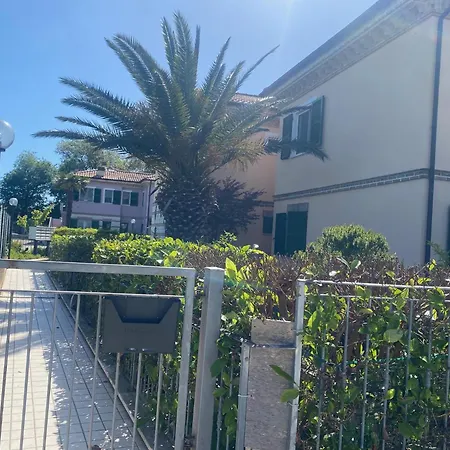 Apartamento Sirolo Coppo, Bilocale Con Terrazzino *