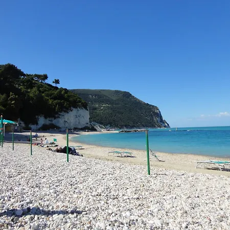Apartamento Sirolo Coppo, Bilocale Con Terrazzino *